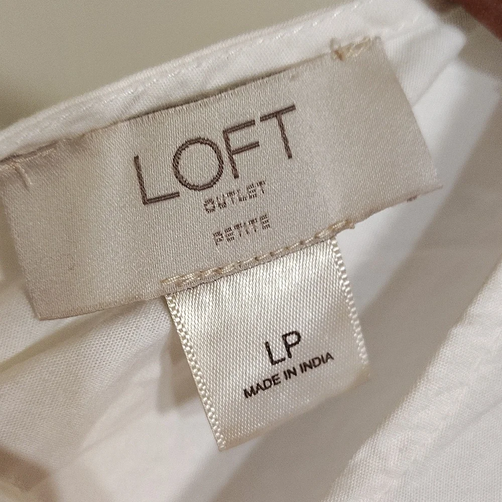 LOFT White Boxy Embellished Blouse - Picture 3 of 6
